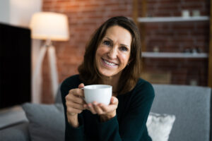 Los fitoestrógenos pueden ayudarnos a regular nuestros estrógenos durante y después de la menopausia