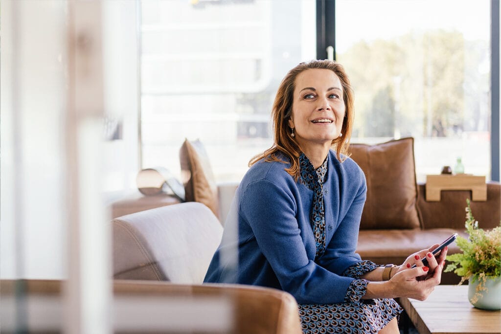 Durante la menopausia los fitoestrógenos ayudan a aliviar síntomas y a regular la producción hormonal